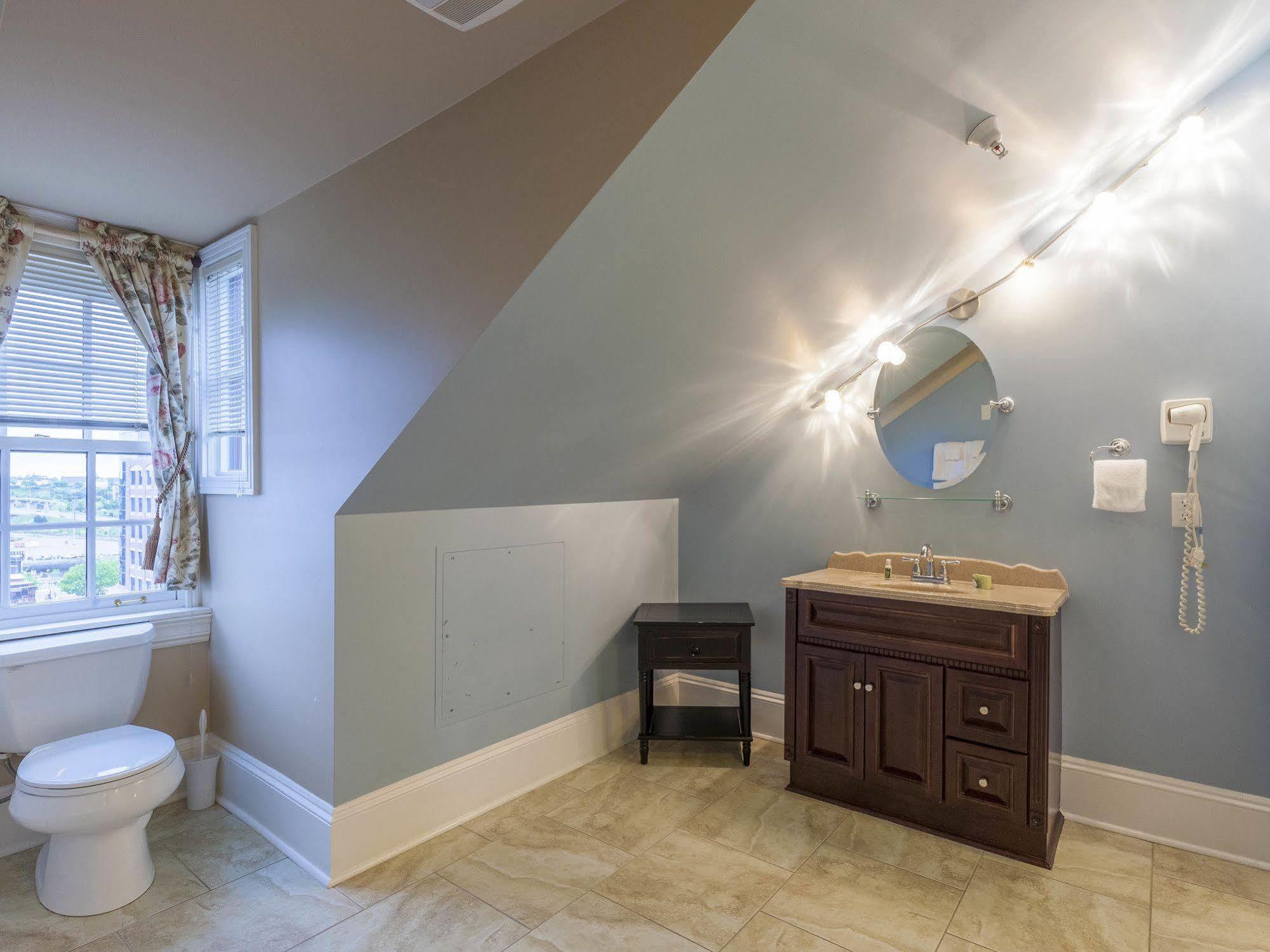 Chipman Hill Suites - Pratt House Saint John Luaran gambar