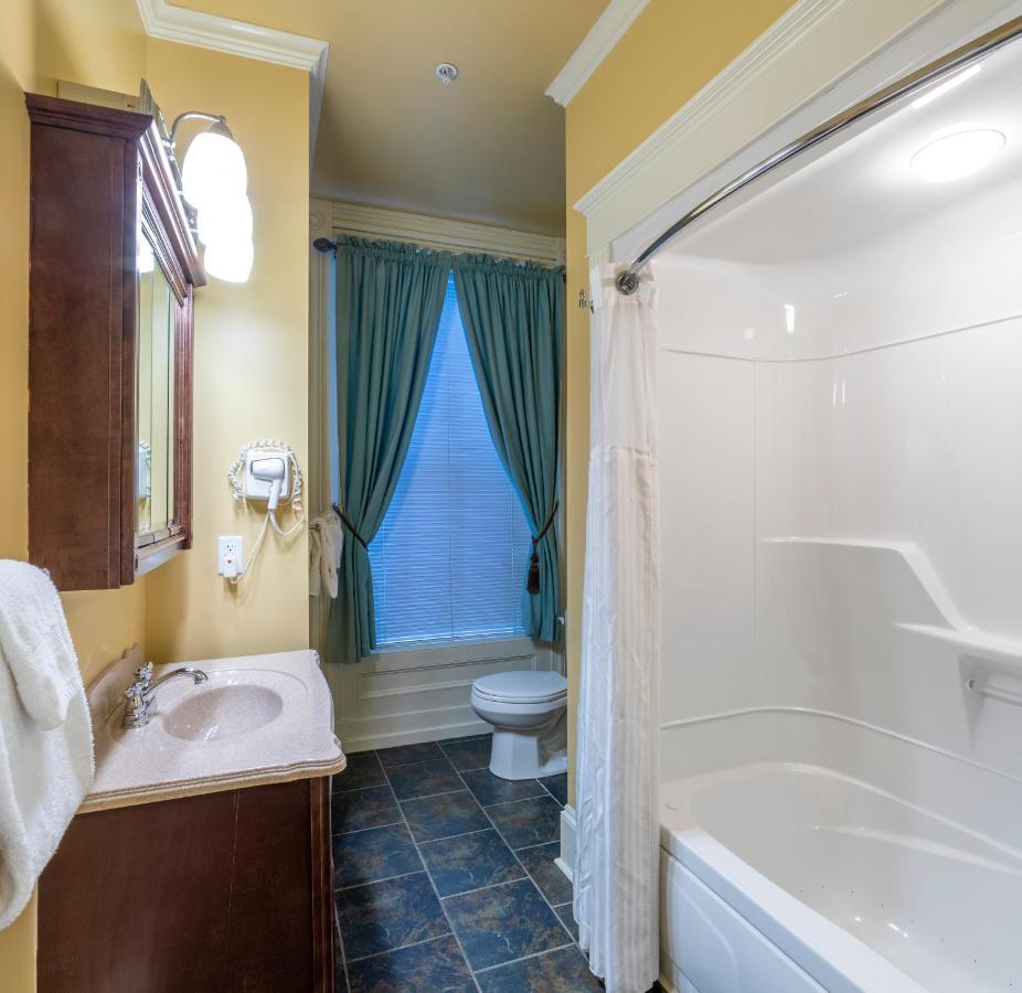 Chipman Hill Suites - Pratt House Saint John Luaran gambar